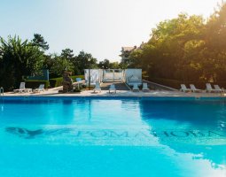 отели Крыма все включено с бассейном